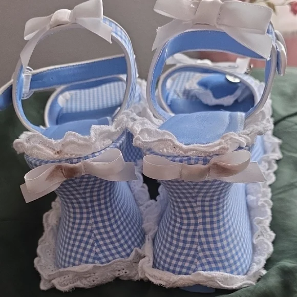 Gingham Eyelet Lace Ruffled Wedge Heels Sugar Thrillz - Blue - Picture 3 of 4